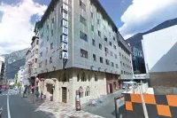 โยโม ยูเรกา โรงแรมใน