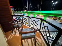 Shri Amman Residency - parcheggio