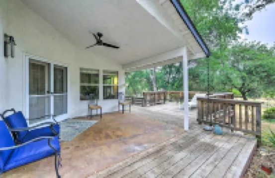 迷人的家<距離紅杉國家公園10英里！