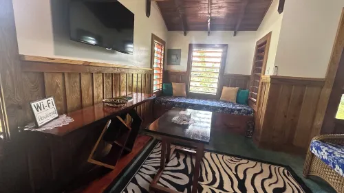 Howler Landing Vacation Rental - Хоумстей