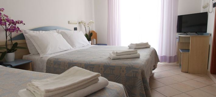 Hotel Giorg - WaterPark Free Entrance Hotels in Ріміні