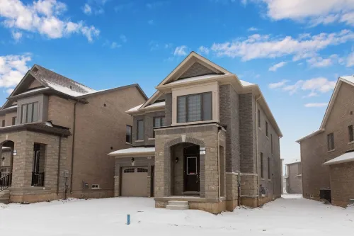 Executive 5BR-4BATH Detached Retreat Brampton/Miss Border