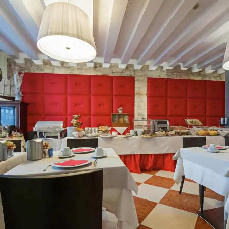 Hotel Bologna