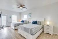 Beachfront Texas Retreat - 2 Decks, Patio and Views! - WiFi