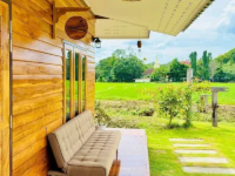 Chewavethee Herb Wellness Stay Hotels in Phu Phiang