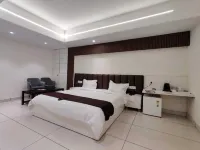 Hotel M K - breakfast