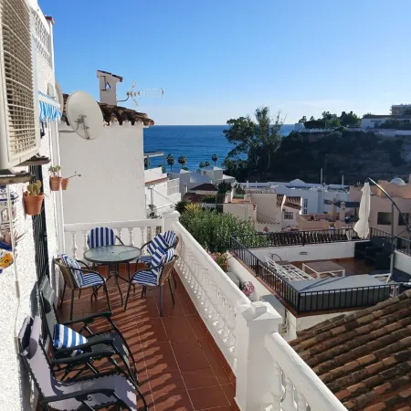 Modern, Spacious, and Well Equipped Apartment With Mountain And Sea Views