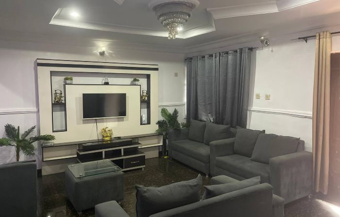 Elite Retreat Apartment, Sagamu