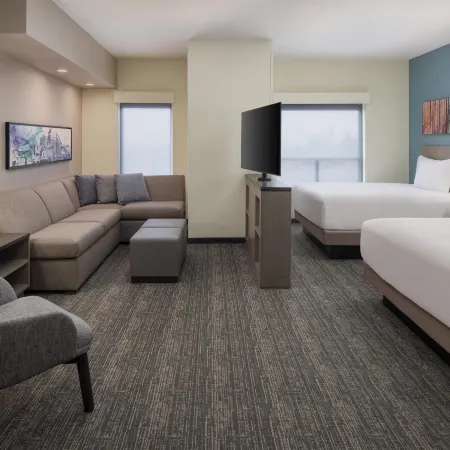 Hyatt House Fresno Campus Pointe