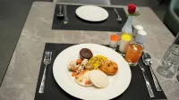 Zip by Spree Hotels Mangala Towers Thrissur - breakfast