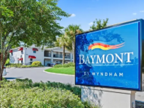 Baymont by Wyndham Ocala Suites 奧卡拉酒店