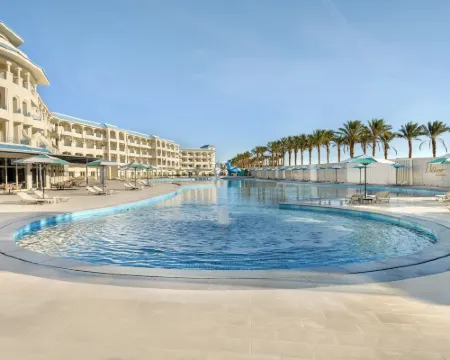 Flow Spectrum Resort Sahl Hasheesh Hotels in Hurghada