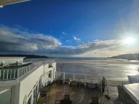 Beau Rivage - Homestays
