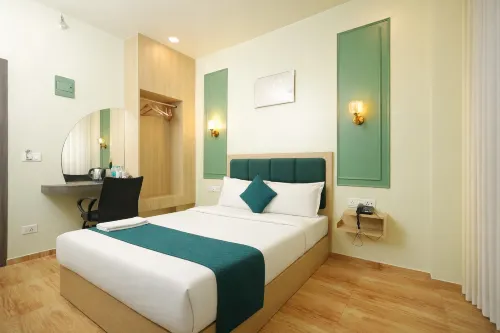 Hotel Zen Garden - 3-Star
