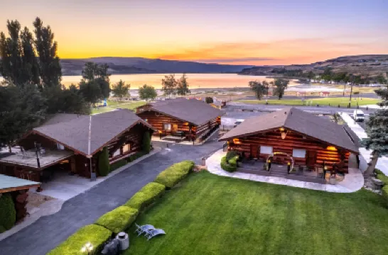 Soap Lake Resort, a Dazzler Select by Wyndham Hotel a 
