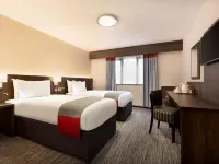 Ramada by Wyndham Bristol West Hotels near Bristol Intl. Airport