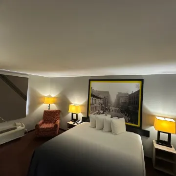 Super 8 by Wyndham Fort Scott