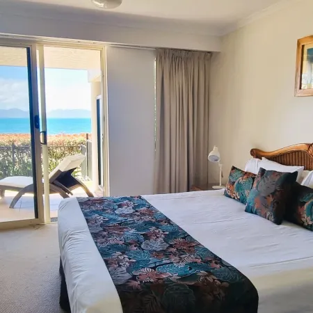 Rose Bay Resort