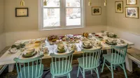 Dunton Town House Hotel