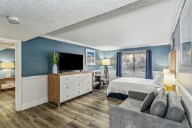 At Home Inn - Pensacola