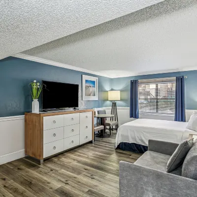 At Home Inn - Pensacola Hotels near Big Eagle Railroad Station