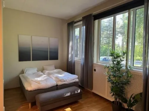 ソーデローセン エアポート ホテル - 2つ星