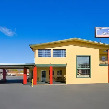 The Overland Hotel