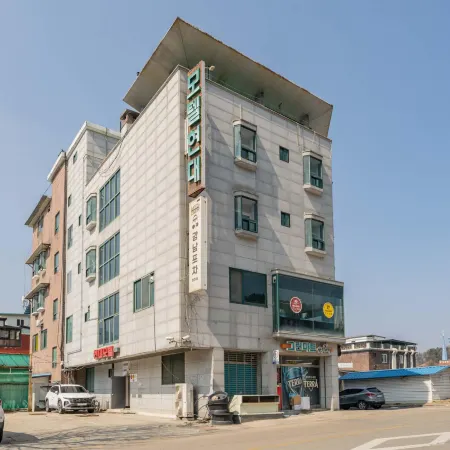 Yanggu Hyundai Motel