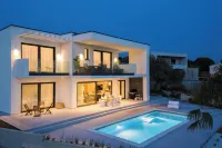 Villa Aria