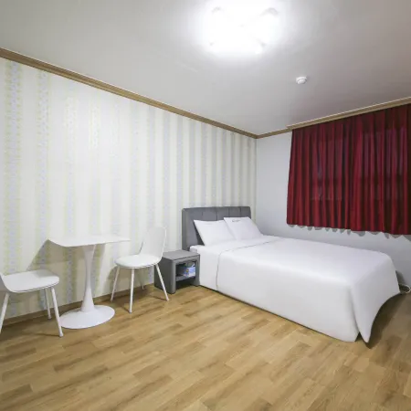 Yucheon Dongseong Motel