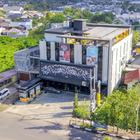 Fhandika Boutique Inc.