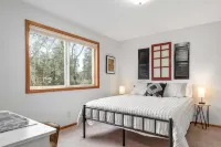 Oakway Oasis - 6 Minutes To Autzen 4 Bedroom Home