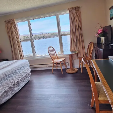 St Ann's Motel & Cottage