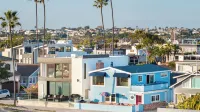 Oceanfront Atelier by Avantstay Beachfront Balboa Peninsula Escape - 4-Star