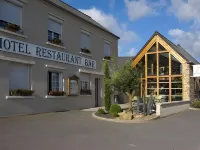 Auberge de la Baie Hotels in Manche