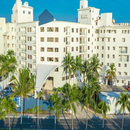 Cyan Cancun Resort & Spa