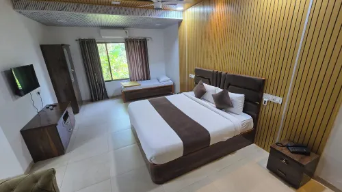 TreeDev Blessings Resort & Farmhouse