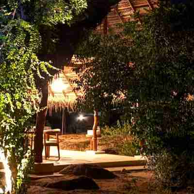Enchanted Escapes Yala Hotel Exterior