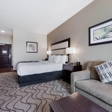 La Quinta Inn & Suites by Wyndham Auburn