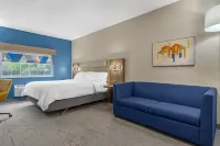 Holiday Inn Express & Suites CHARLOTTE by IHG