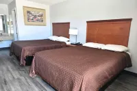 Stay Inn Checotah Near Eufaula Lake - parking