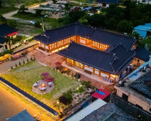 Gyeongju Ipsaedalseumeunal Hoteles cerca de Tumbas reales de Oreung