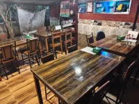 哈利旅館及餐廳 萨朗科观景塔附近的飯店