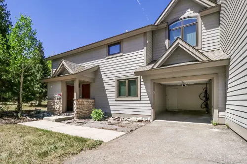 Legends 10 4Br 4ba 4 Bedroom Townhouse by RedAwning