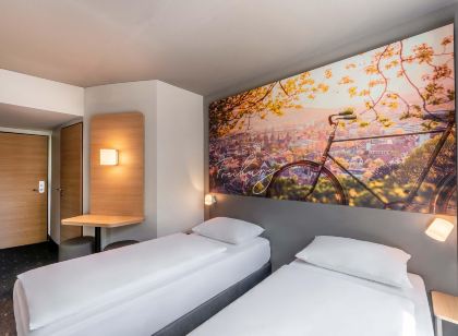 B&B Hotel Freiburg-West