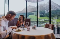 Hotel Riederalm - breakfast
