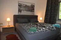 Messewohnung Augusta - Condos