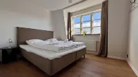 Heinason Collection - Old town & harbour - 4-Star