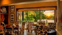 Moonriver Guesthouse - Parking
