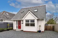 Stunning Broad Haven Beach House - Jacuzzi